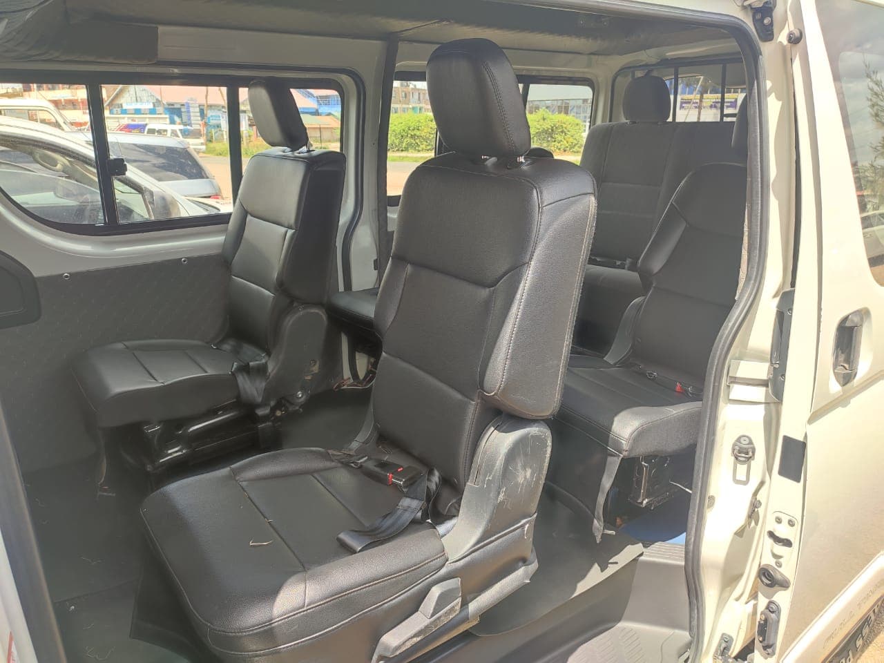 4×4 Safari Van 5