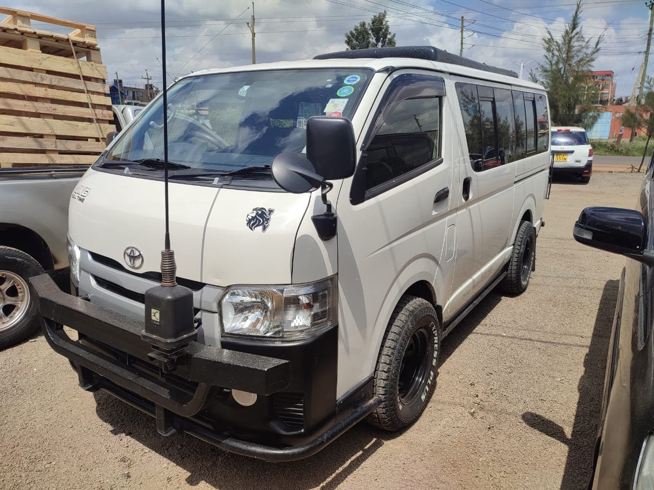 4×4 Safari Van 4