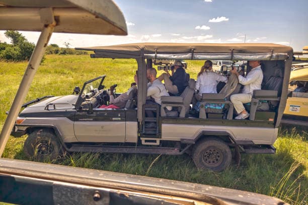Open-Sided Land Cruiser 3