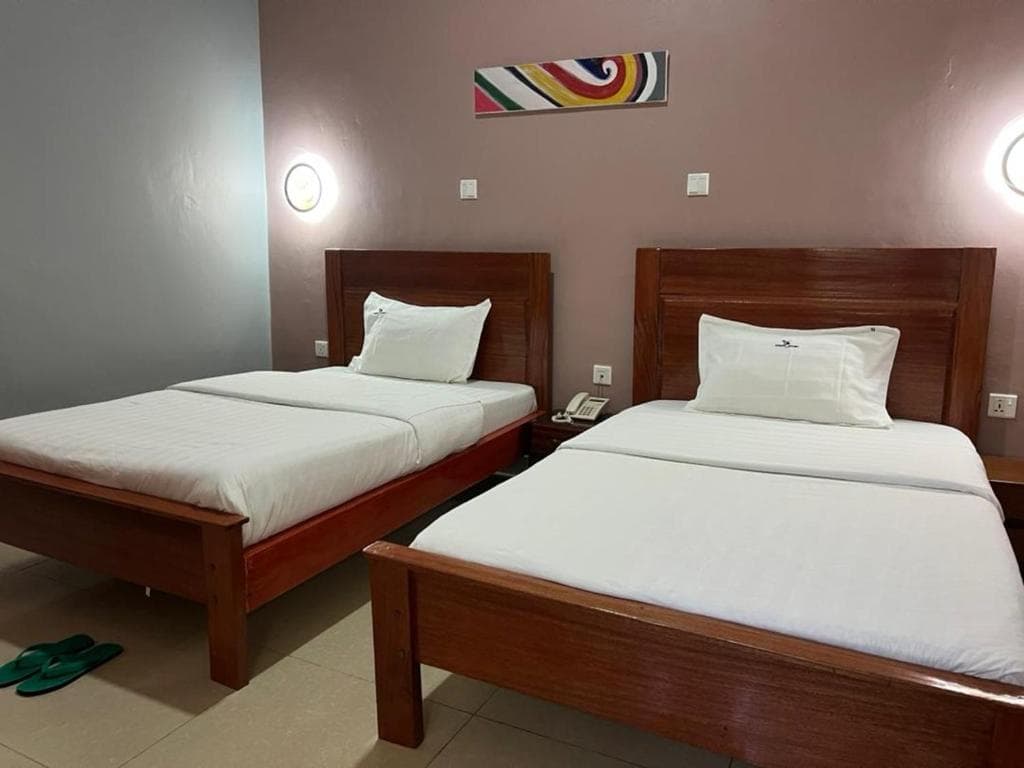Rebero Resort 5